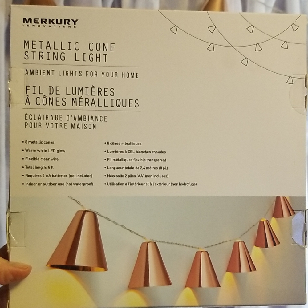 Merkury Metallic Cone String Light